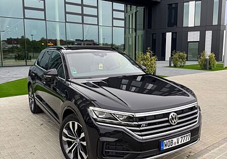 VW Touareg Volkswagen R-Line,Virtual, Pano, IQ Matrix, Allrad
