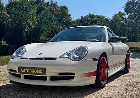 Porsche 996 GT 3 RS mit Käfig in weiß 911 GT 3 RS