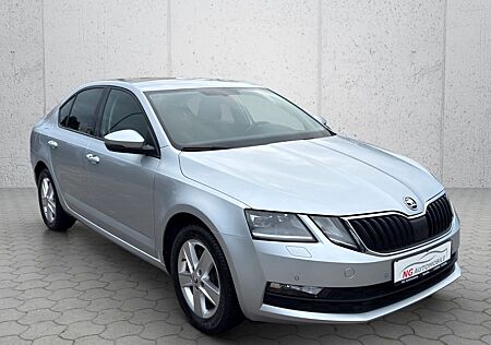 Skoda Octavia Lim. Drive *LED-Schein.*DSG*CarPlay*AHK*