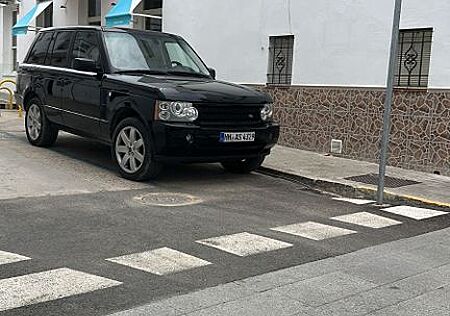 Land Rover Range Rover V8 Vogue - ALLES NEU, NEUER MOTOR