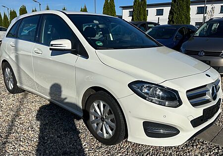 Mercedes-Benz B 180 CDI Modell 2018, LEDER;NAVI;SITZHEIZUNG