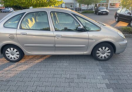 Citroën Xsara Picasso 2.0 16V Exclusive Autom. Exclusive
