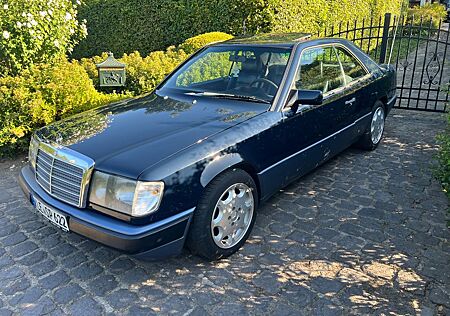 Mercedes-Benz CE 230