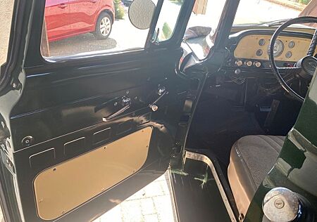 Ford F 100