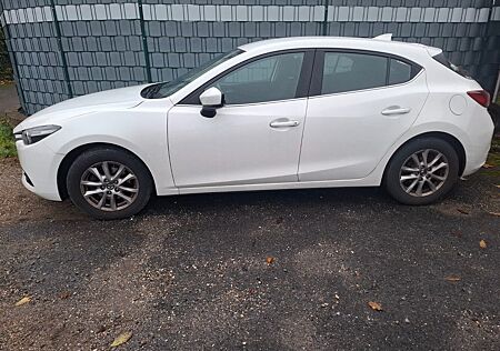 Mazda 3 2.0 SKYACTIV-G 120 Center-Line Center-Line