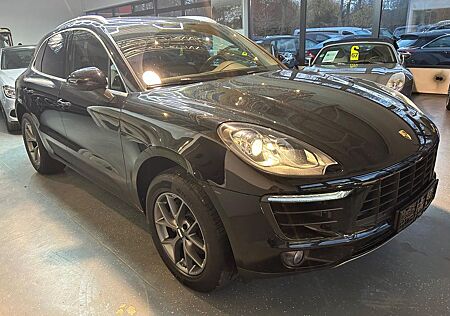Porsche Macan Basis, Navi, Alcantara