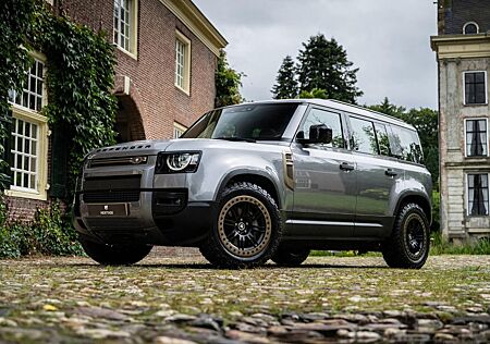 Land Rover Defender 110 P400 7p. Heritage Customs Edition |