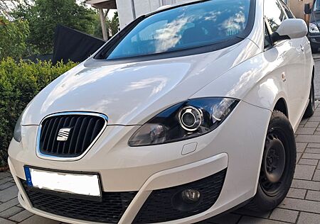 Seat Altea XL 1.4 TSI TÜV, Shzg, 8-fach bereift