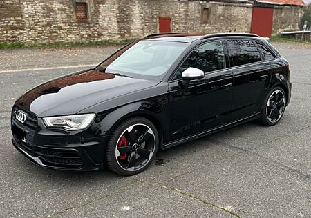 Audi S3 2.0 TFSI S tronic quattro Sportback -