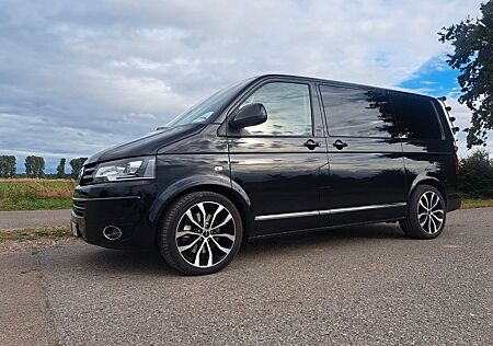 VW T5 Multivan Volkswagen "Highline"