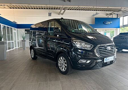 Ford Tourneo Custom Titanium 320L1 Automatik