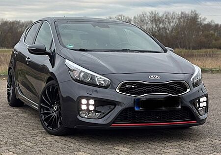 Kia Cee'd Ceed 1.6 T-GDI GT-Track GT-Track TOPPP
