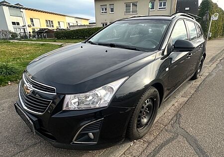 Chevrolet Cruze 1.7 D LT+/Klimaautomatik/Navi
