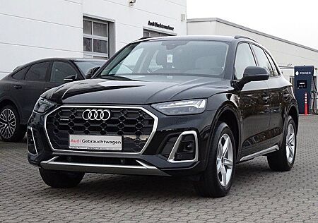 Audi Q5 40 TDI S Line quattro - Matrix / AHZV