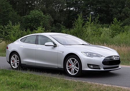 Tesla Model S P85 P
