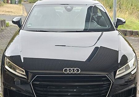 Audi TT Coupe 2.0 TFSI S-Line