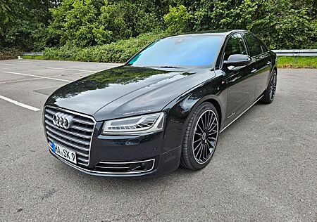 Audi A8 4.0 TFSI tiptronic quattro -