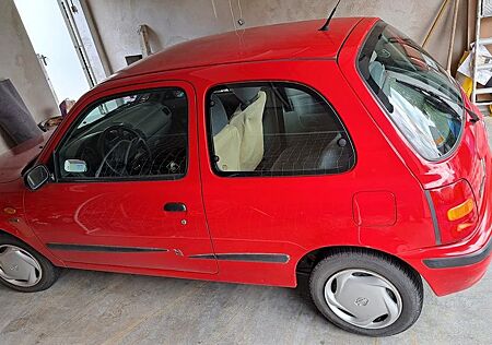 Nissan Micra 1.0 -