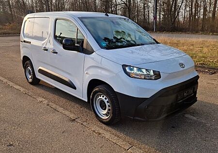Toyota Pro Ace Proace City Virtual Navi 3 Sitzer New Modell
