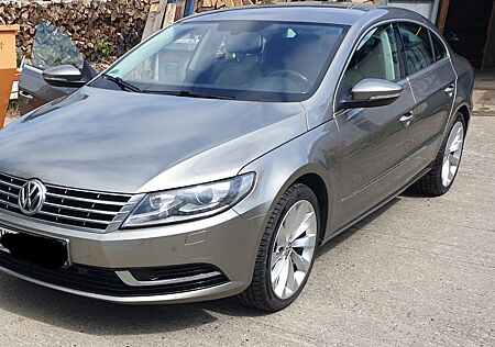 VW Passat CC Volkswagen 2.0 TDI 125kW Exclusive BlueMotion...