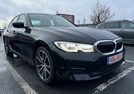 BMW 318d Advantage, Apple CarPlay, Laser, Leder, TOP