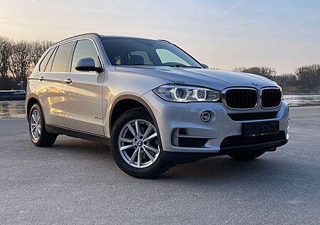 BMW X5 xDrive30d / Softclose / Standheizung / 360 °