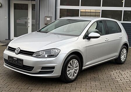VW Golf Volkswagen VII Lim. Trendline BMT * Navi * Tempo *