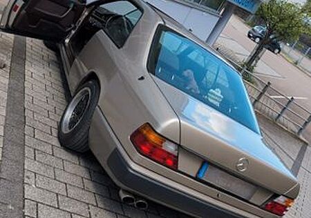 Mercedes-Benz CE 300 gebraucht kaufen Mercedes-Benz CE 300 W124 wenig KM! gepflegt! H-Kennz.