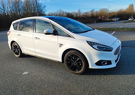 Ford S-Max 2,0 TDCi 132kW Titanium Titanium