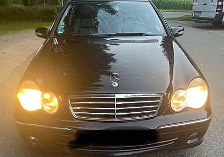 Mercedes-Benz C 230 CLASSIC Classic