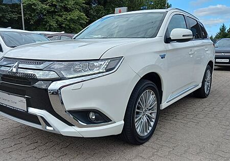 Mitsubishi Plug in Hybrid Outlander Plug-in Hybrid Outlander Basis