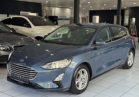 Ford Focus Lim. C&C*AUTOMATIK*LED*CARPLAY*WINTER*PARK
