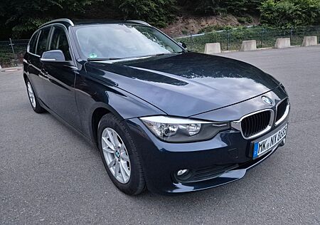 BMW 320d xDrive Touring -