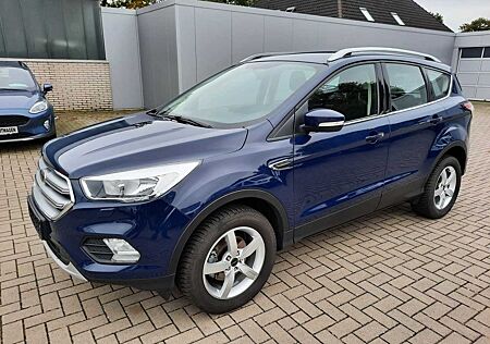 Ford Kuga 1.5 EcoBoost 2x4 Trend