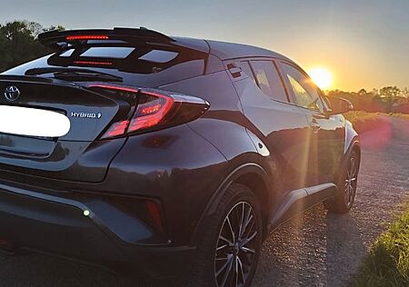 Toyota C-HR 1.8-l-VVTi Hybrid Team Deutschland Team...