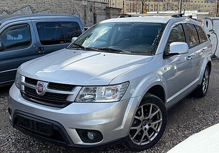 Fiat Freemont AWD-VOLLAUSSTATTUNG-7.SITZE-TÜV NEU