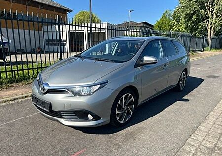 Toyota Auris 1.6 Touring Sports Design Edition