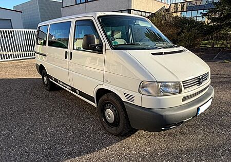 VW T4 Multivan Volkswagen 2,5 TDI - 151 PS - Tüv neu