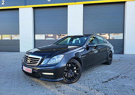 Mercedes-Benz E 63 AMG Panorama/DISTRONIC/Harman 5.5 Biturbo