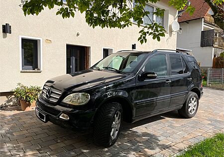 Mercedes-Benz ML 320