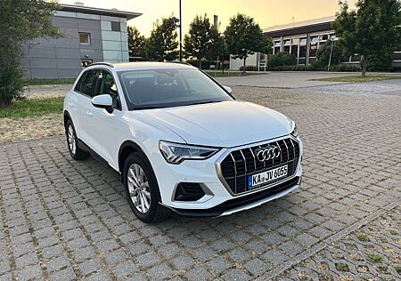Audi Q3 40 TDI quattro S tronic - Top Zustand