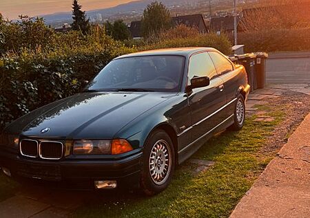 BMW 320i Coupe H-Zulassung neu Tüv