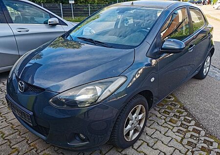 Mazda 2 1.3 63kW! TÜV neu! Kundendienst neu!