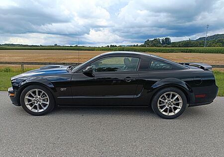 Ford Mustang GT 4,6 l V8 Schalter
