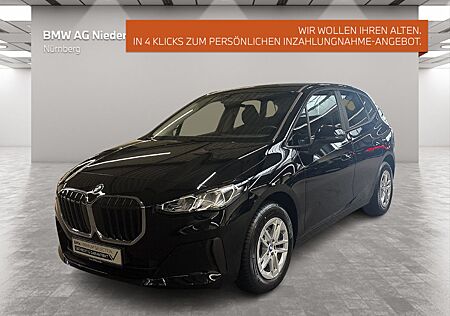 BMW 218i Active Tourer / Parkassistenzsysteme / Grös