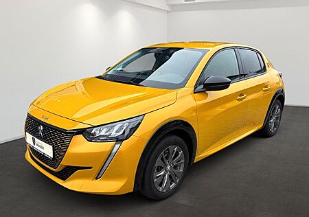 Peugeot 208 e- Allure /PDC/Kam/Sitzheizung/CARPLAY