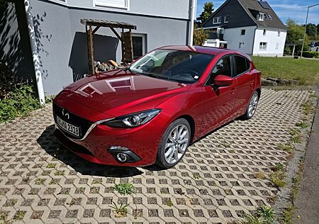 Mazda 3 2.2 SKYACTIV-D 150 Sports-Line