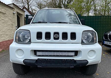 Suzuki Jimny - 82 PS - Top Zustand - TÜV NEU