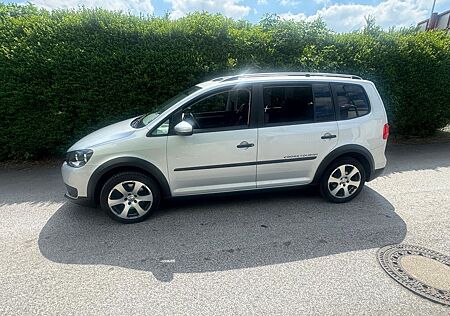 VW Touran Volkswagen Cross 2.0 TDI 7 Sitzer