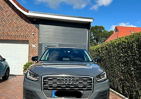 Audi Q2 1.6 TDI nanograu